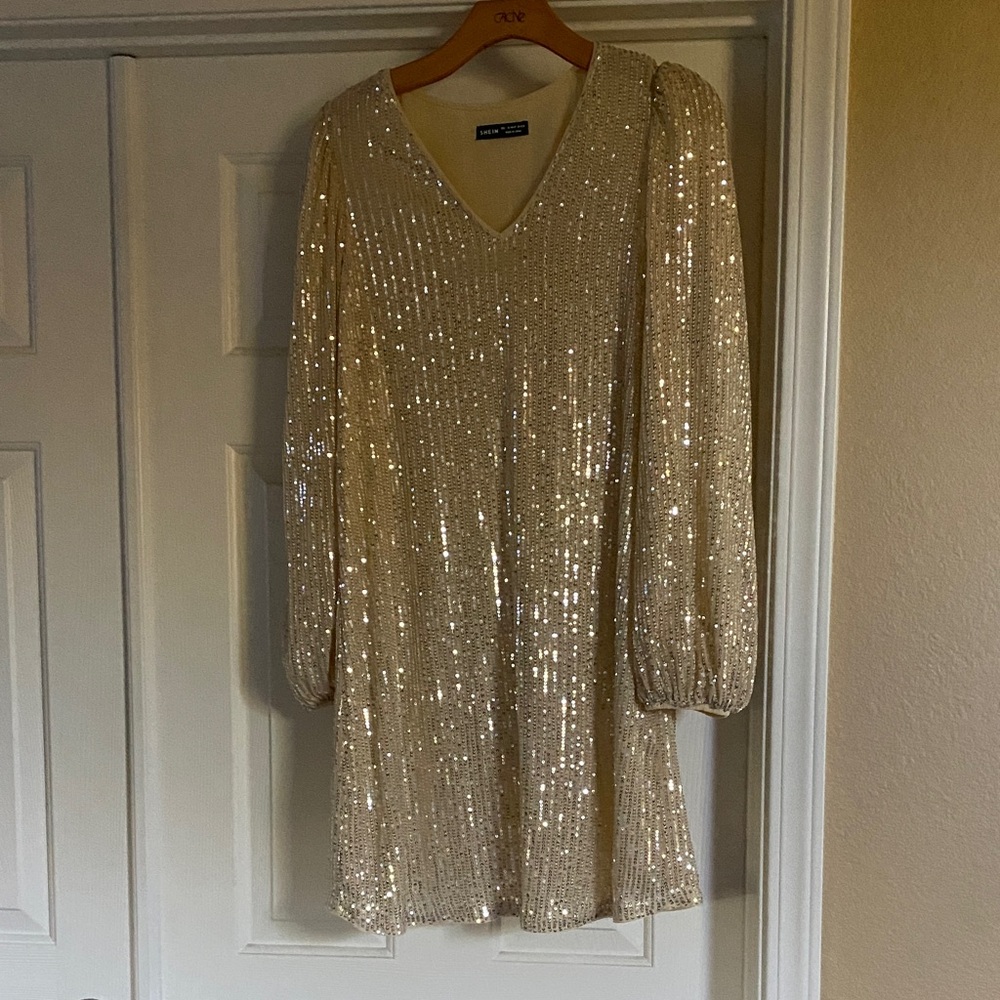 SHEIN Gold Sequin Long Sleeve Dress